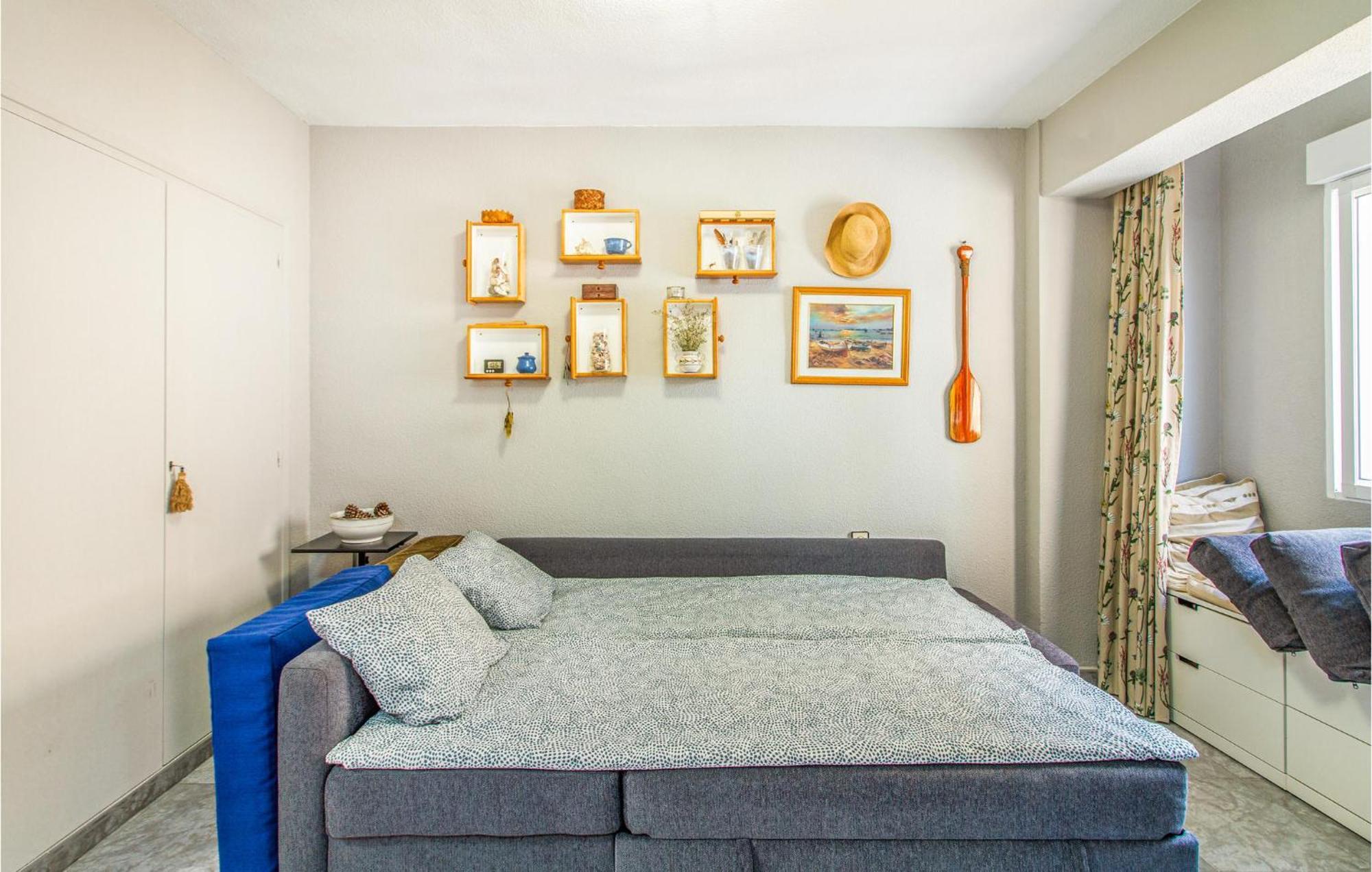 Lovely Apartment In Santa Pola With Wifi Esterno foto